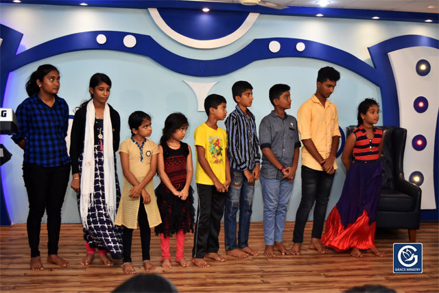 About Ten Poor and needy Students from Various Schools and Colleges of Mangalore brightened up as they received books, umbrellas and Education Scholarship from Grace Ministry on Sunday, June 16th, 2019. 